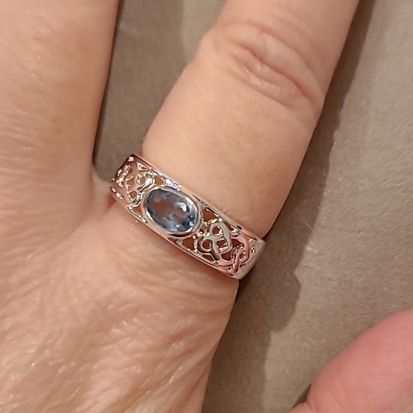 Girl Smiles Jewelry - Sterling silver light blue cubic zirconia ring